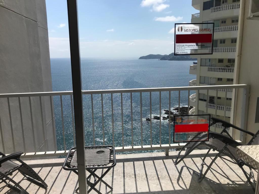 Suite Frente Al Mar En Torres Gemelas Acapulco Exterior foto